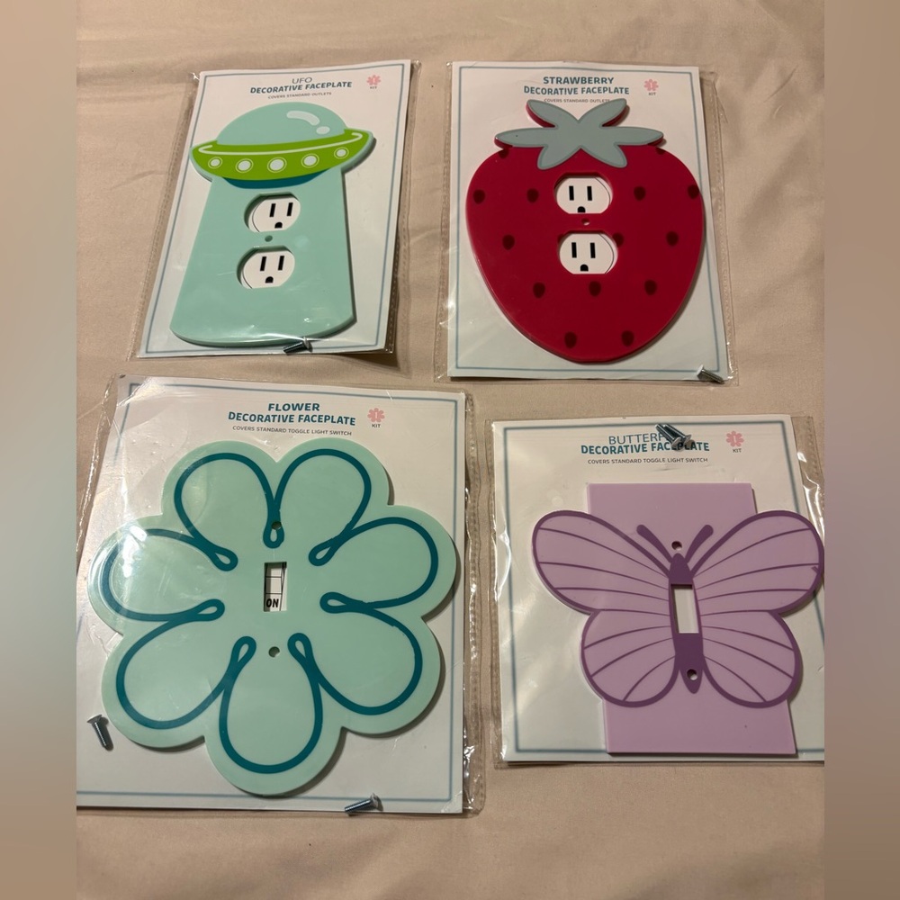 UFO Colorful Decorative Faceplate Set of 4